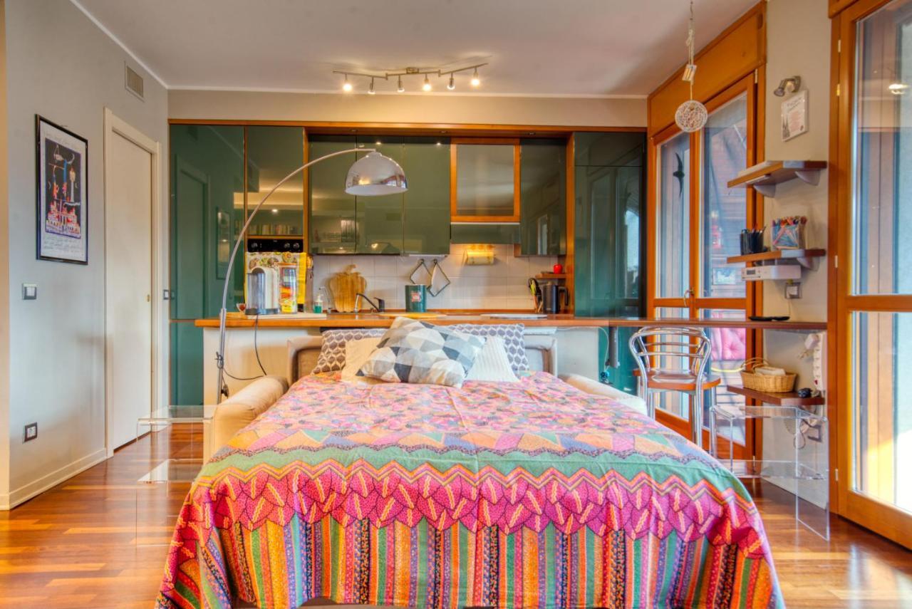 וימודרונה Caseospitali - Casa Di Bibi, Colorato Ed Elegante Bilocale Vicino Al Naviglio Martesana Per 4 מראה חיצוני תמונה