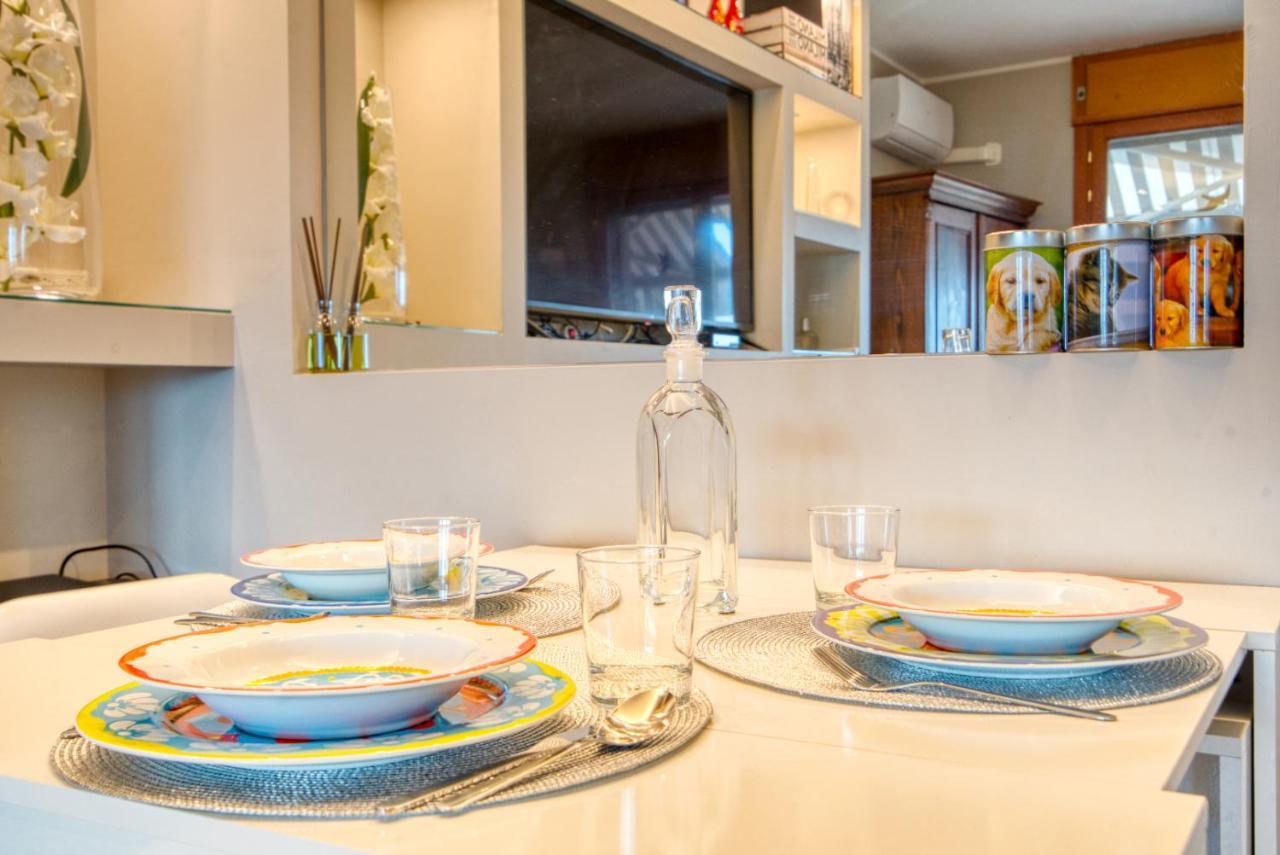 וימודרונה Caseospitali - Casa Di Bibi, Colorato Ed Elegante Bilocale Vicino Al Naviglio Martesana Per 4 מראה חיצוני תמונה